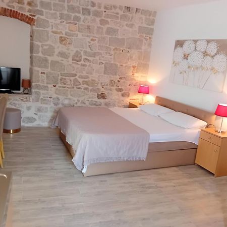Kaštela Apartment Andela מראה חיצוני תמונה