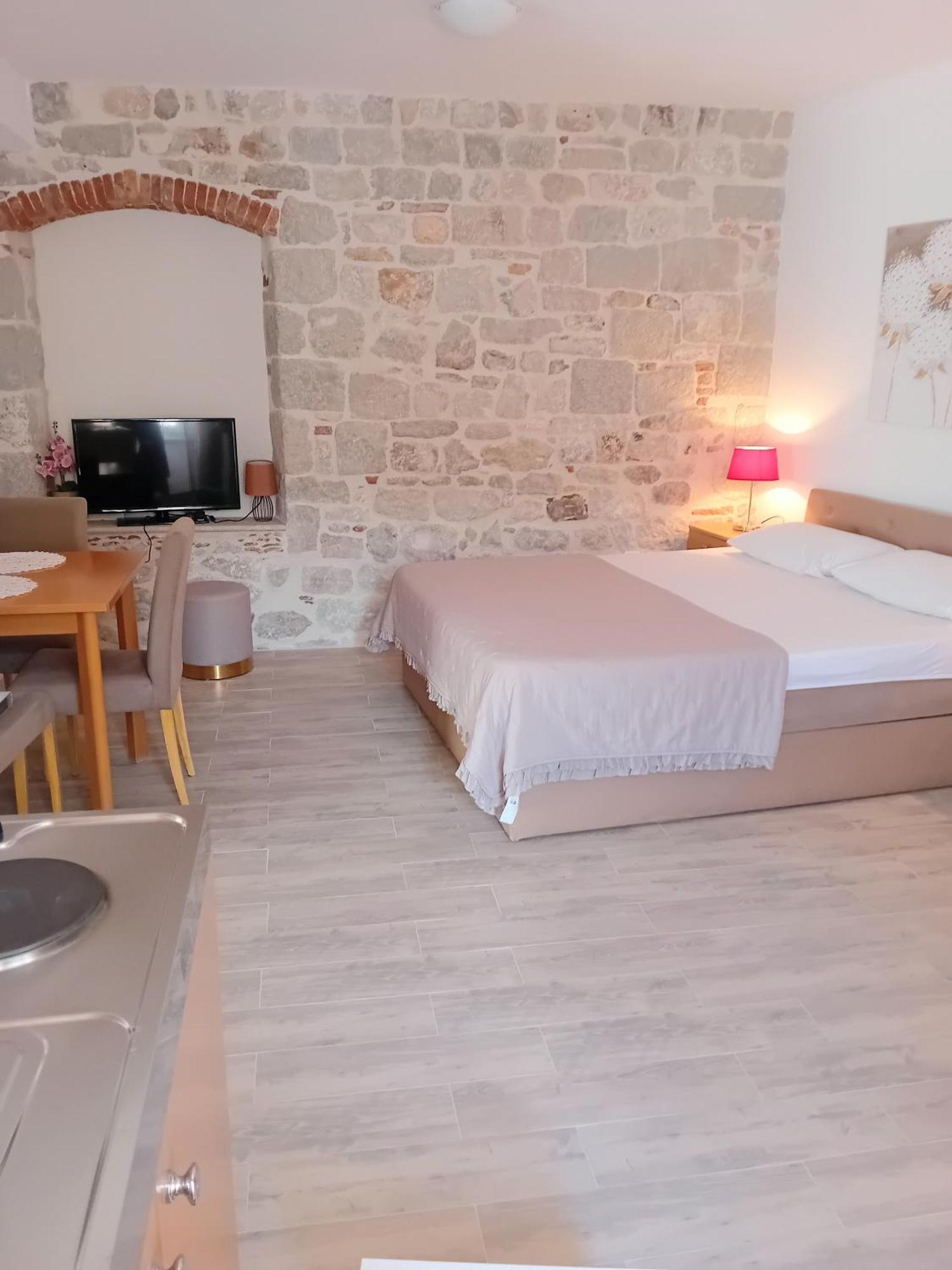 Kaštela Apartment Andela מראה חיצוני תמונה