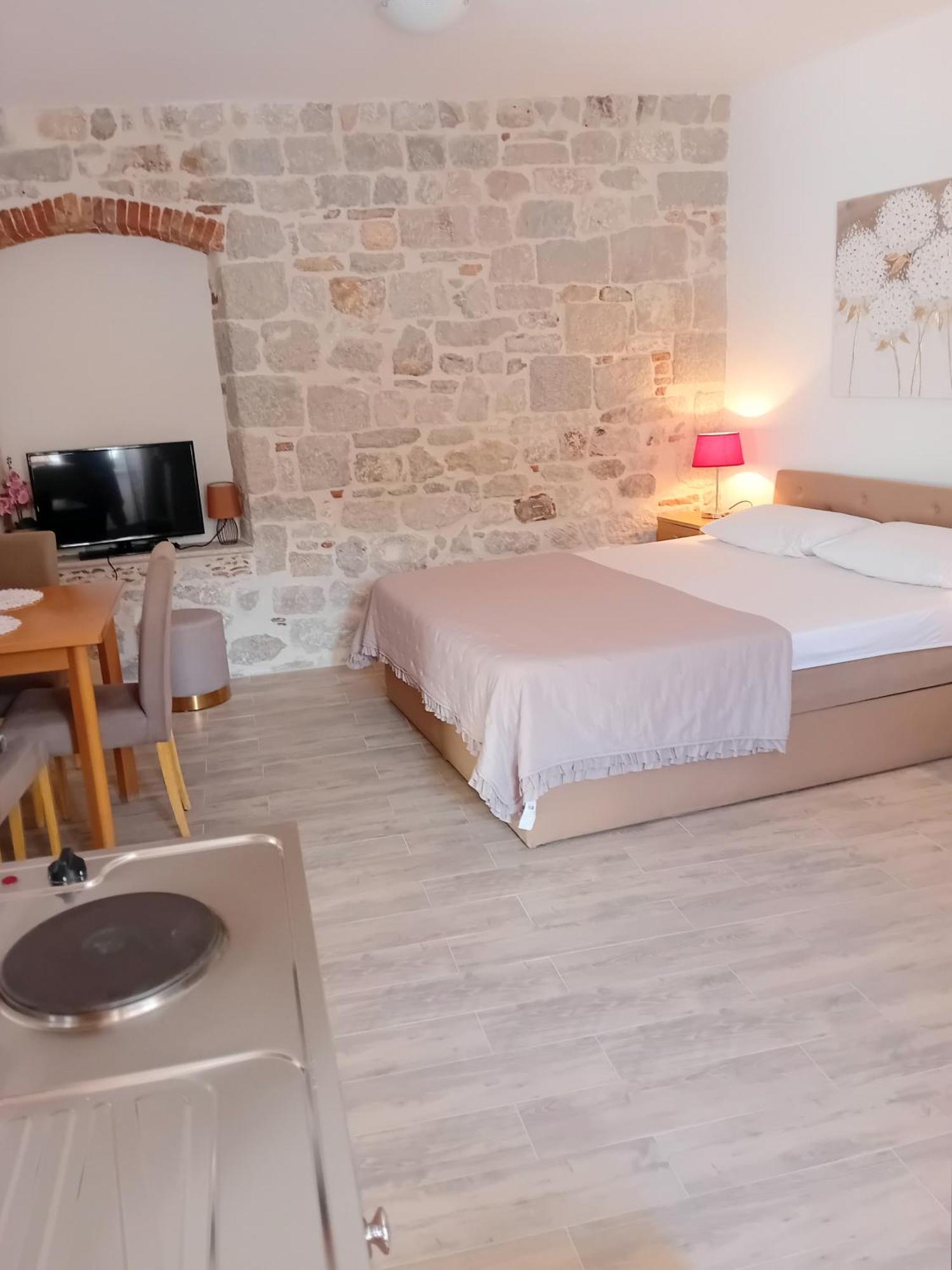 Kaštela Apartment Andela מראה חיצוני תמונה